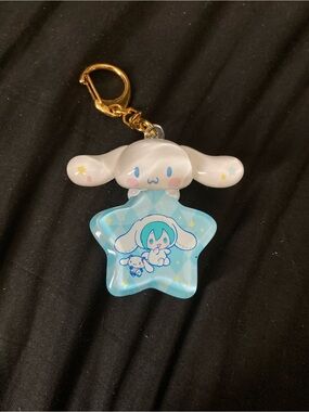 Cinnamoroll x Hatsune Miku blue keychain